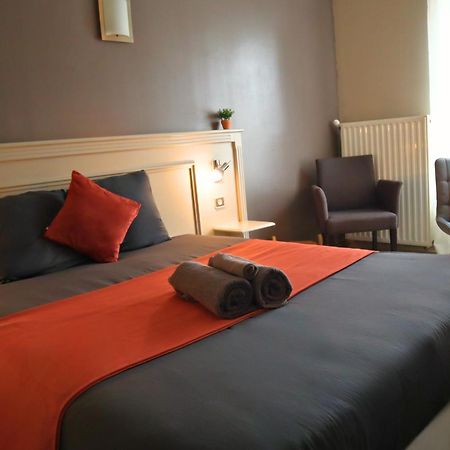 Studios & Appartements Confortables Au Centre De Bourbourg - Gare A Proximite Бурбур Экстерьер фото